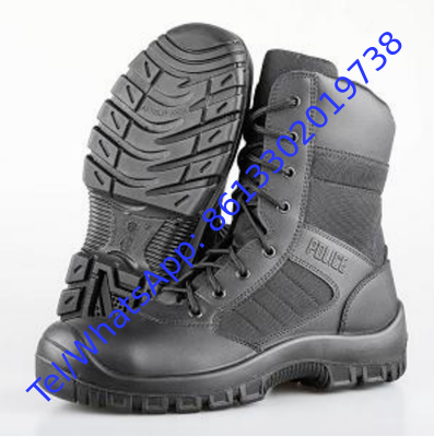 Waterresistance Safety Shoes Black Thermal Insulation Ideal for Cold Weather Jobs Ensuring Safety and Warmth During Work