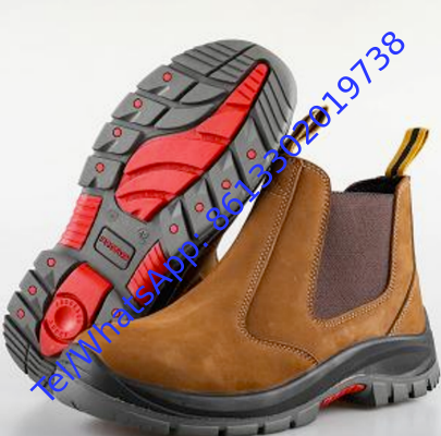 High Slipresistance Safety Shoes Leather Suede Fabric Ideal for Workers Requiring Foot Protection in Slippery Conditions